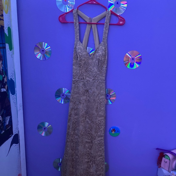 Gold Fabian’s Dress| Long Formal Size 0| Gold Silky Lace - Picture 1 of 3